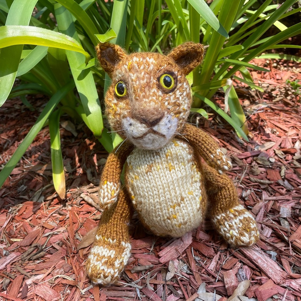 Custom made to order - Hand crafted knit and needle felted cat kitten artisan - Picture 6 of 14